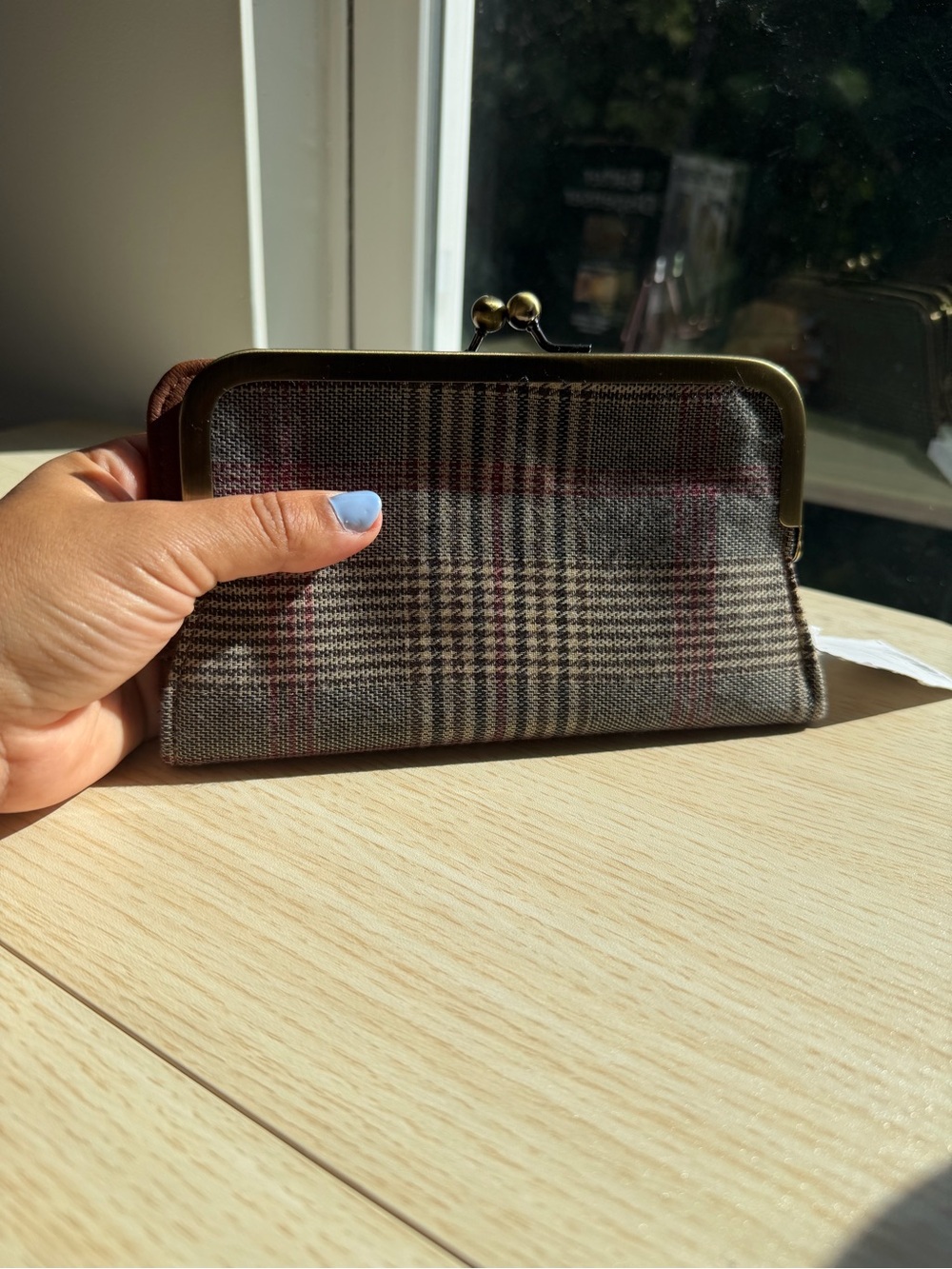 Time and Tru Plaid Kiss-Lock Wallet in Brown and Red Accent